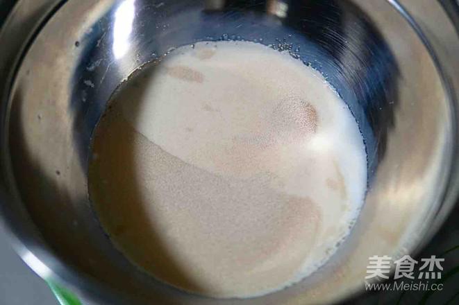 酵母酥脆油條的做法-家常味炸菜譜