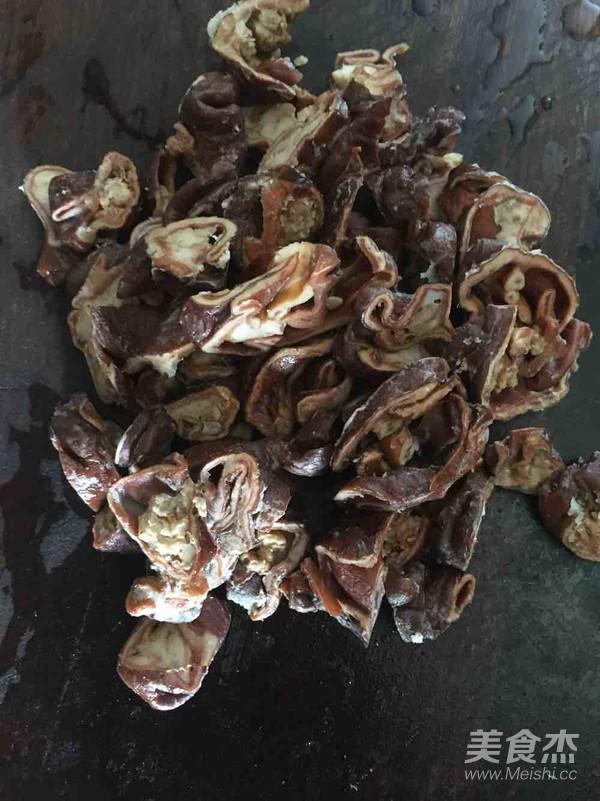 尖椒肥腸的做法-家常味炒菜譜