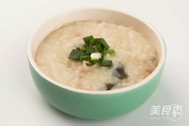 鑄鐵鍋版皮蛋瘦肉粥的做法-咸鮮味煮菜譜