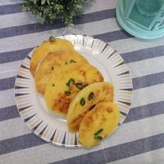 蔥香雞蛋煎饅頭片的做法-蔥香味煎菜譜