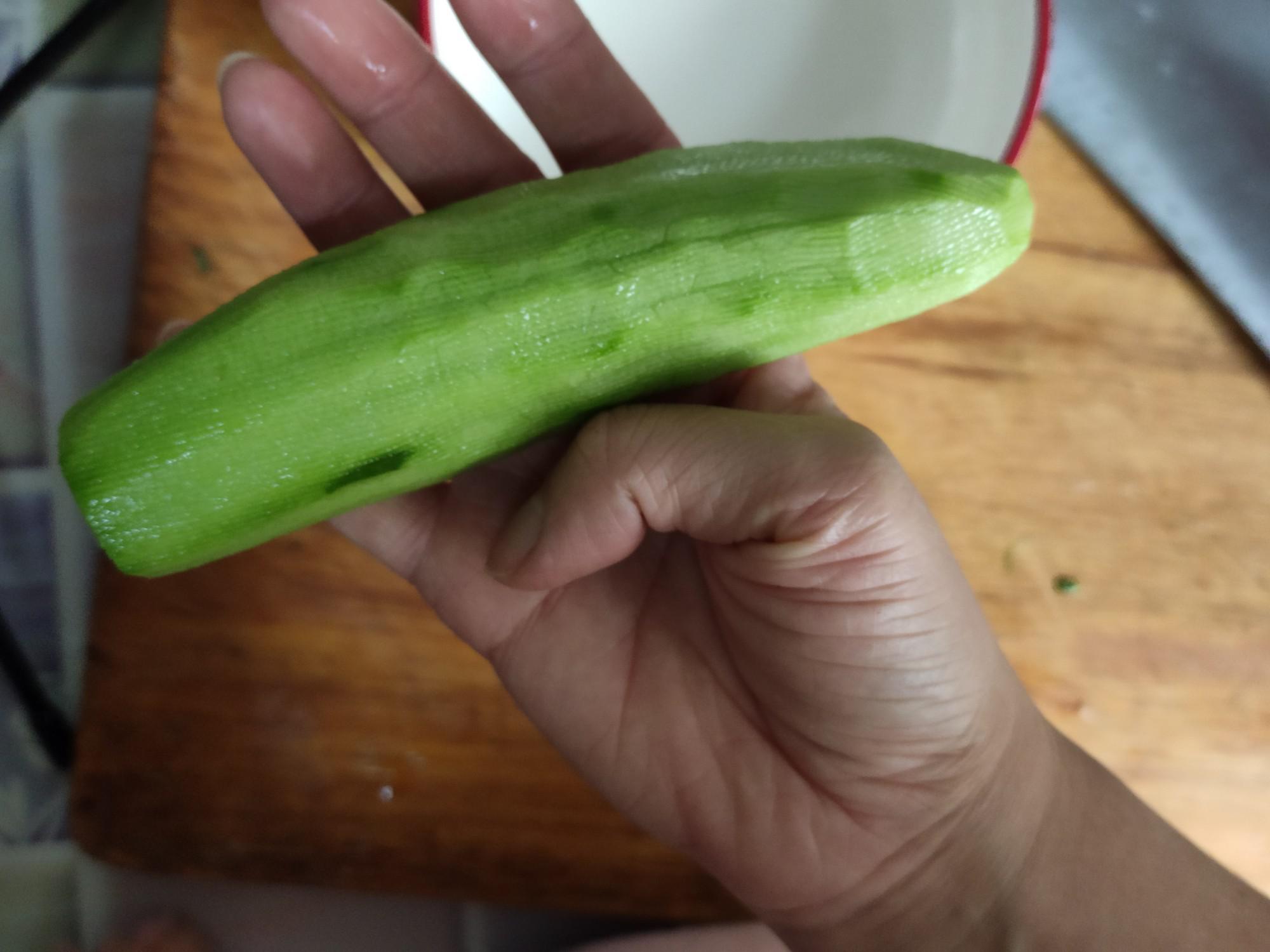 青瓜炒蝦仁的做法-咸鮮味炒菜譜-易網(wǎng)<a href=http://www.logojc.com/ target=_blank class=infotextkey>健康養(yǎng)生</a>網(wǎng) 青瓜炒蝦仁的做法-咸鮮味炒菜譜