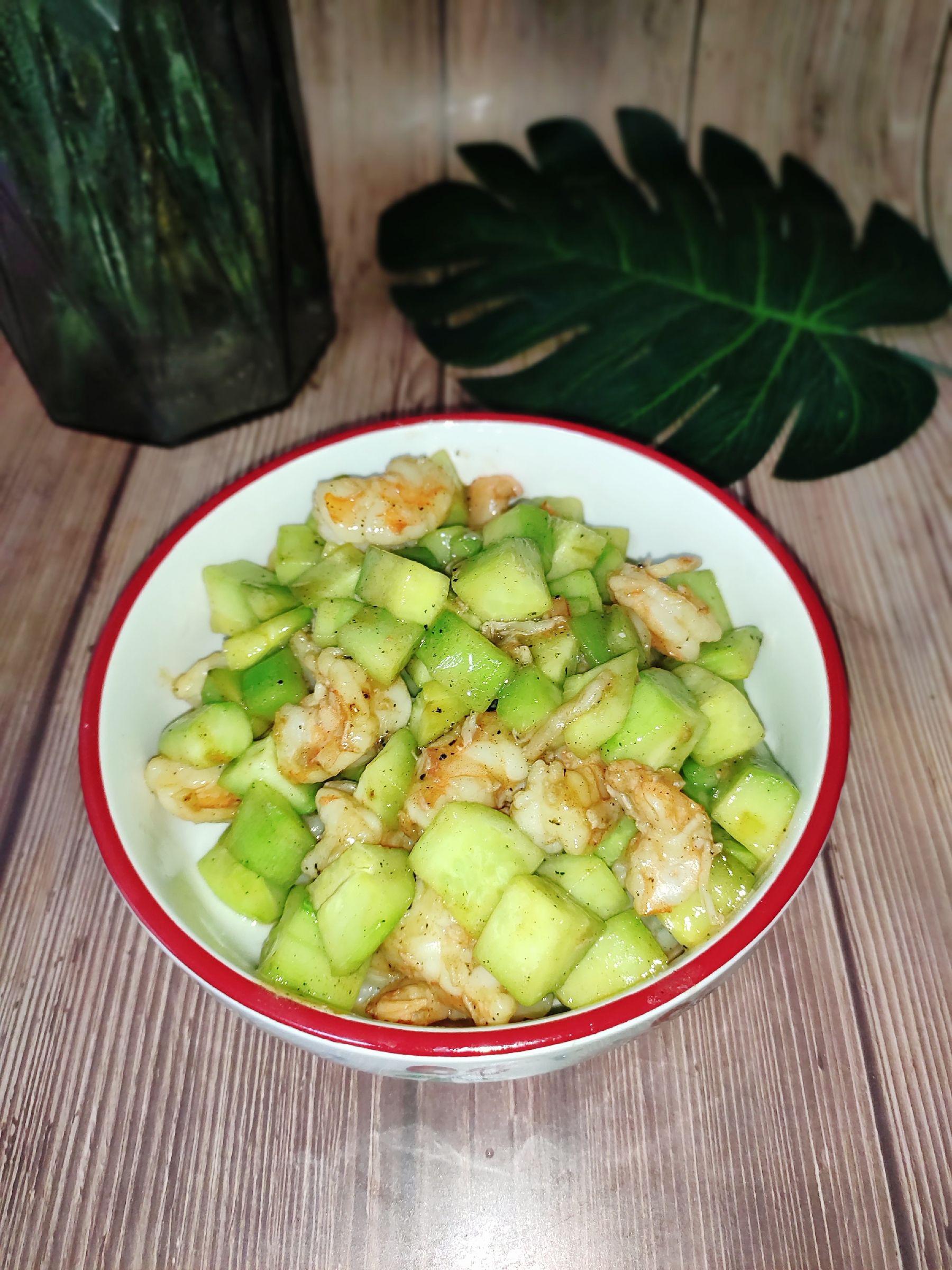 青瓜炒蝦仁的做法-咸鮮味炒菜譜-易網(wǎng)健康養(yǎng)生網(wǎng) 青瓜炒蝦仁的做法-咸鮮味炒菜譜