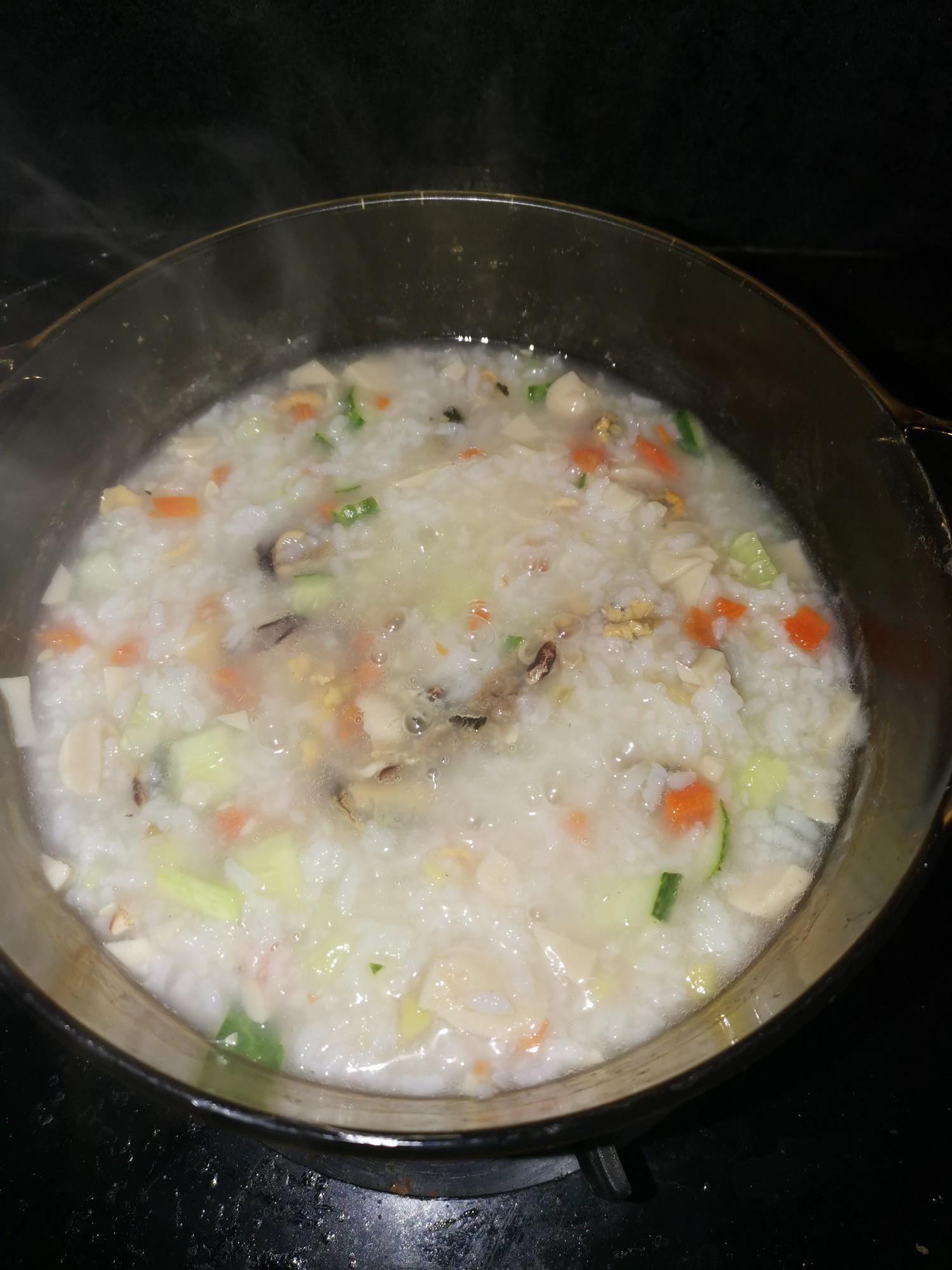 青口貝營(yíng)養(yǎng)粥的做法-家常味煮菜譜