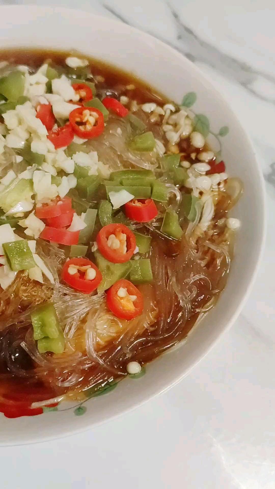 酸辣金針菇的做法-酸辣味蒸菜譜