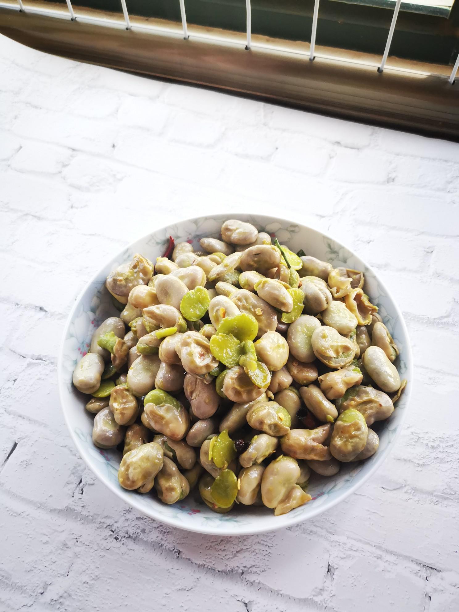 炒嫩蠶豆的做法-家常味炒菜譜