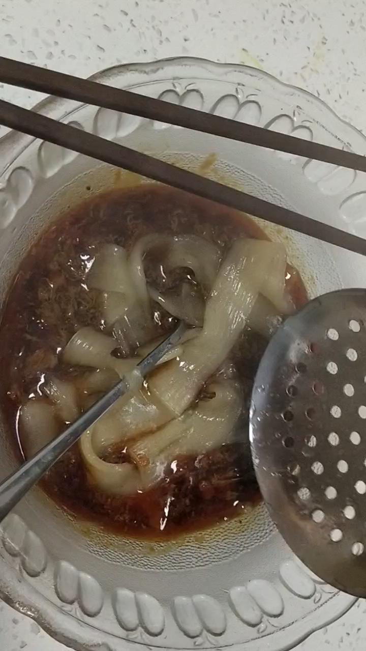 酸香筋道火鍋粉的做法-酸辣味拌菜譜