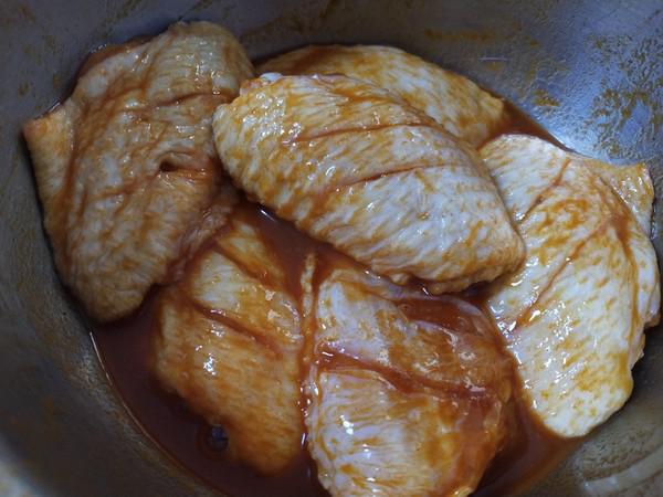 烤雞翅中的做法-咸鮮味烤菜譜