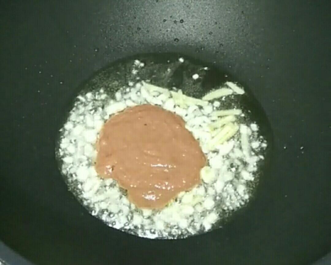 蝦醬燉豆腐的做法-咸鮮味燉菜譜