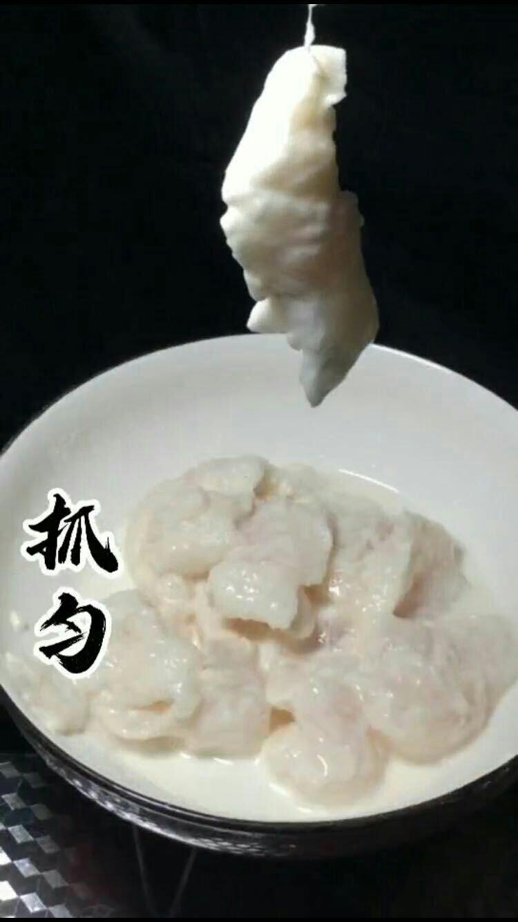 鍋包魚片的做法-酸甜味炸菜譜