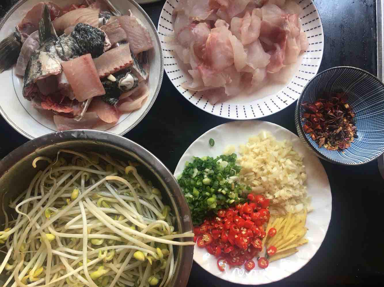 麻辣水煮魚的做法-香辣味煮菜譜