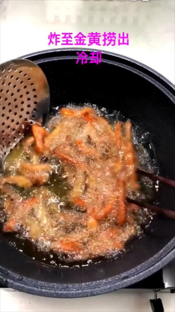 糖醋里脊（雪碧版）的做法-酸甜味炒菜譜