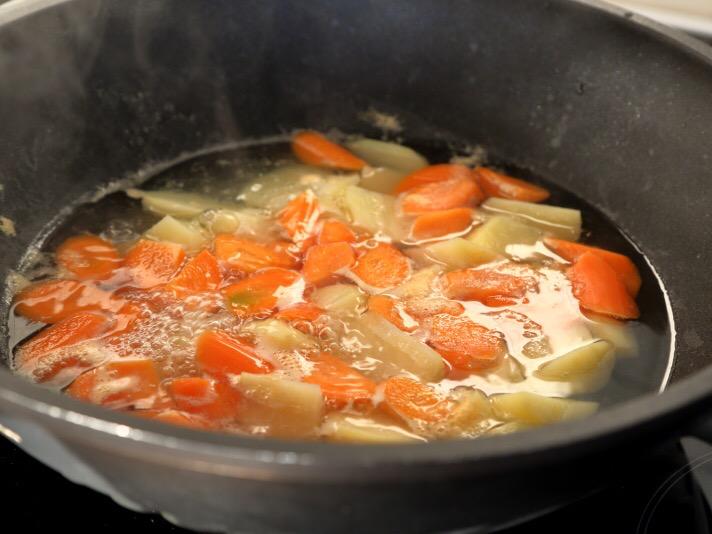 清蒸鱈魚的做法-咸鮮味煮菜譜