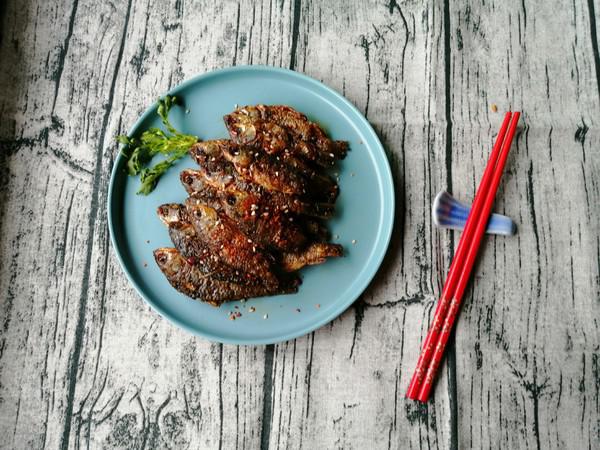 香辣小鯽魚(yú)的做法-香辣味炒菜譜