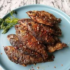香辣小鯽魚的做法-香辣味炒菜譜