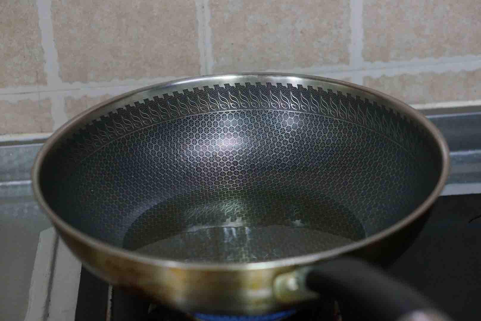 花生米拌黃瓜的做法-酸辣味炸菜譜