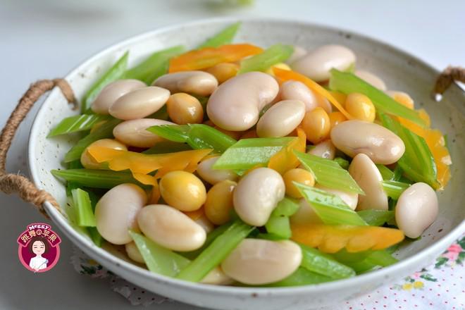 涼拌芹菜蕓豆白果的做法-家常味拌菜譜