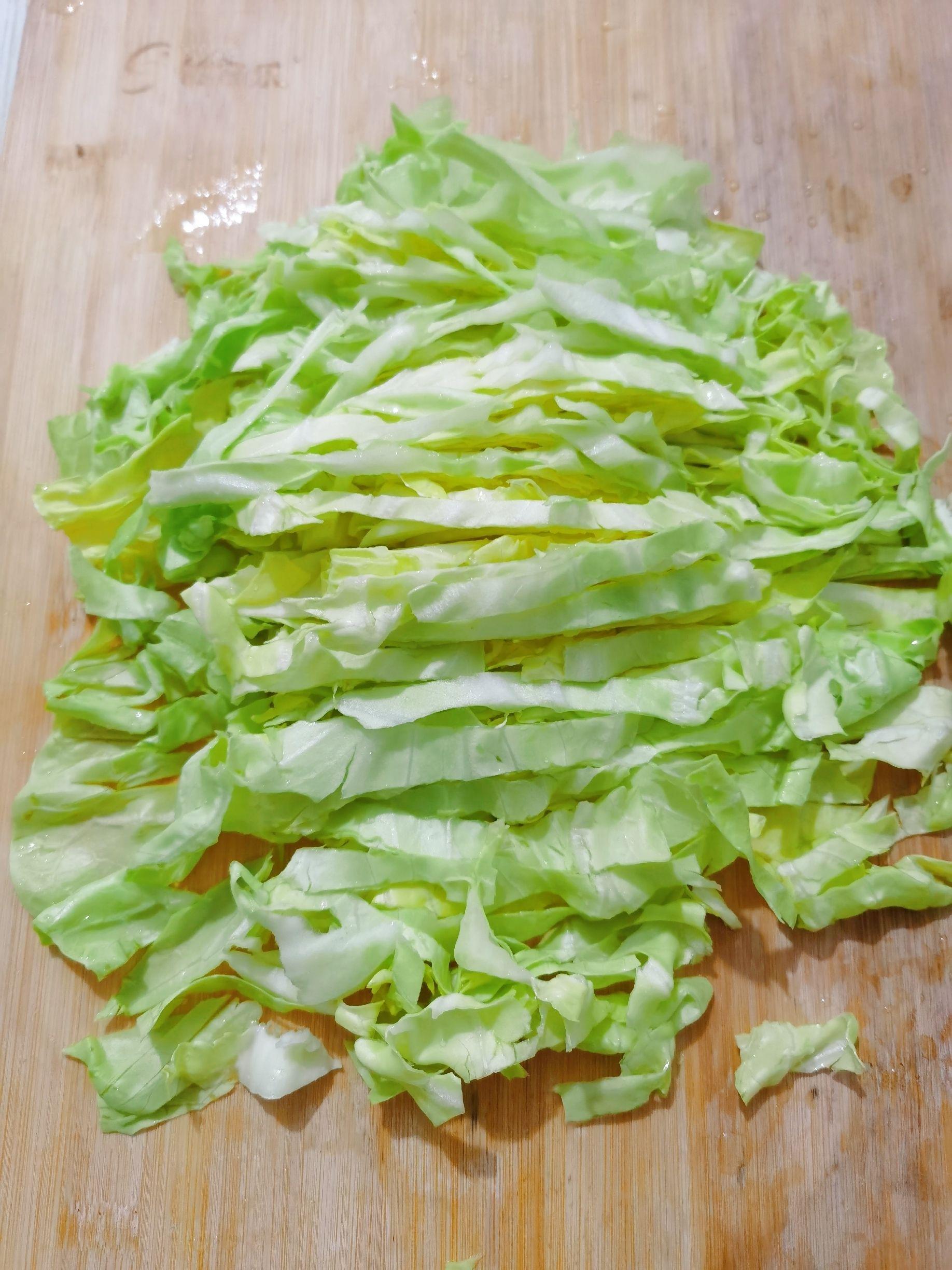 爆炒甘藍的做法-咸鮮味炒菜譜