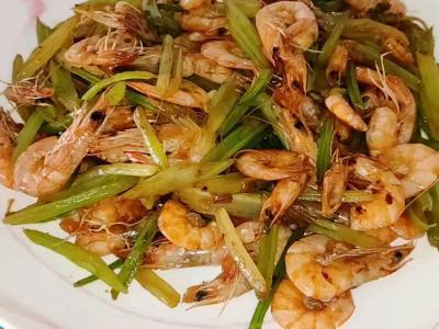 芹菜小河蝦的做法-咸鮮味炒菜譜