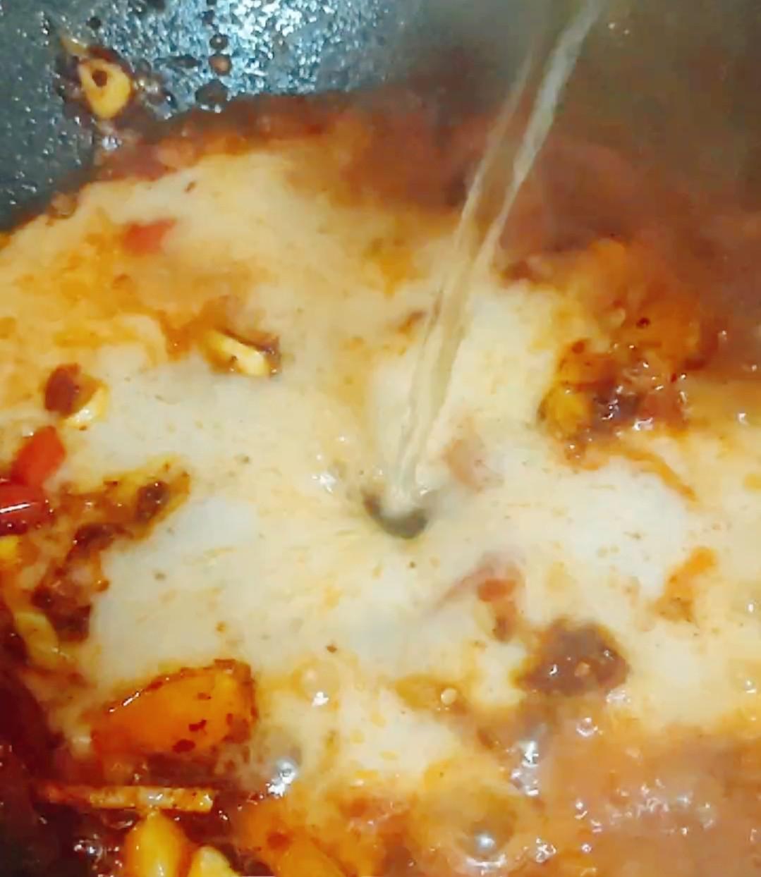 香辣小龍蝦的做法-香辣味其它工藝菜譜