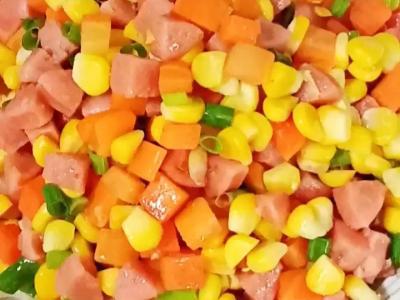 玉米蘿卜火腿丁的做法-家常味炒菜譜