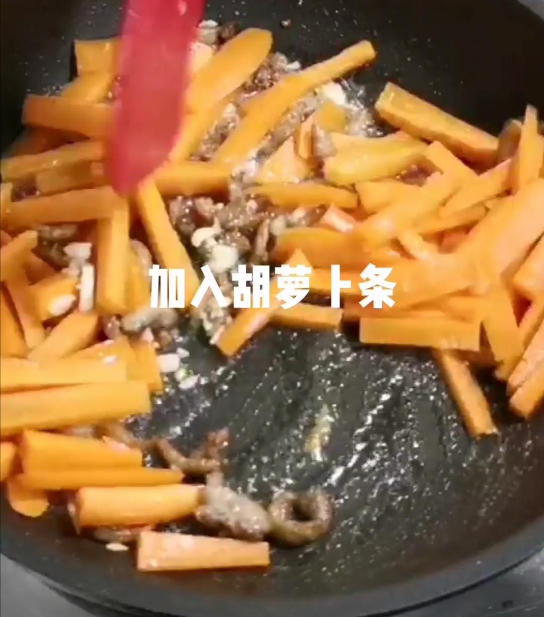 沙茶鴨肉的做法-家常味炒菜譜-易網健康養生網 沙茶鴨肉的做法-家常味炒菜譜