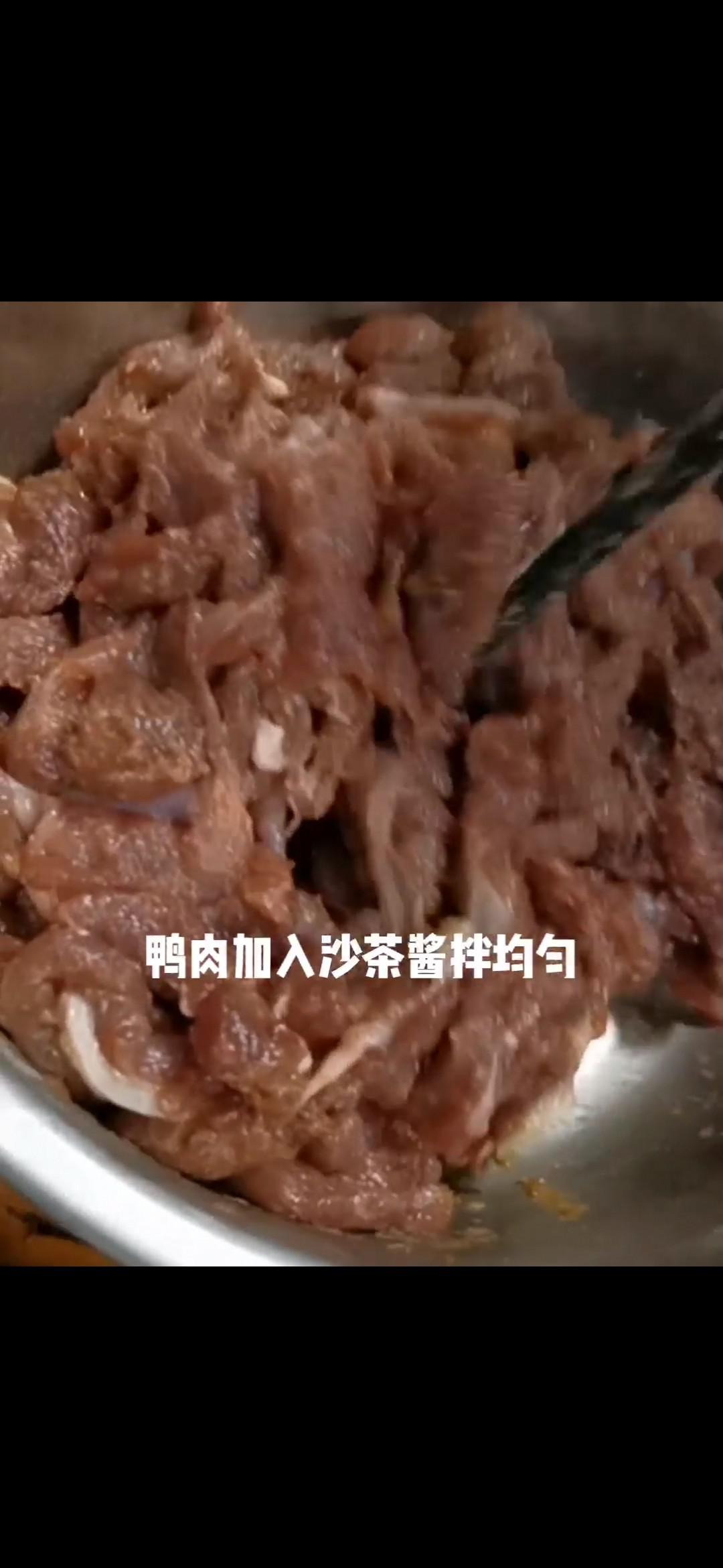 沙茶鴨肉的做法-家常味炒菜譜-易網健康養生網 沙茶鴨肉的做法-家常味炒菜譜
