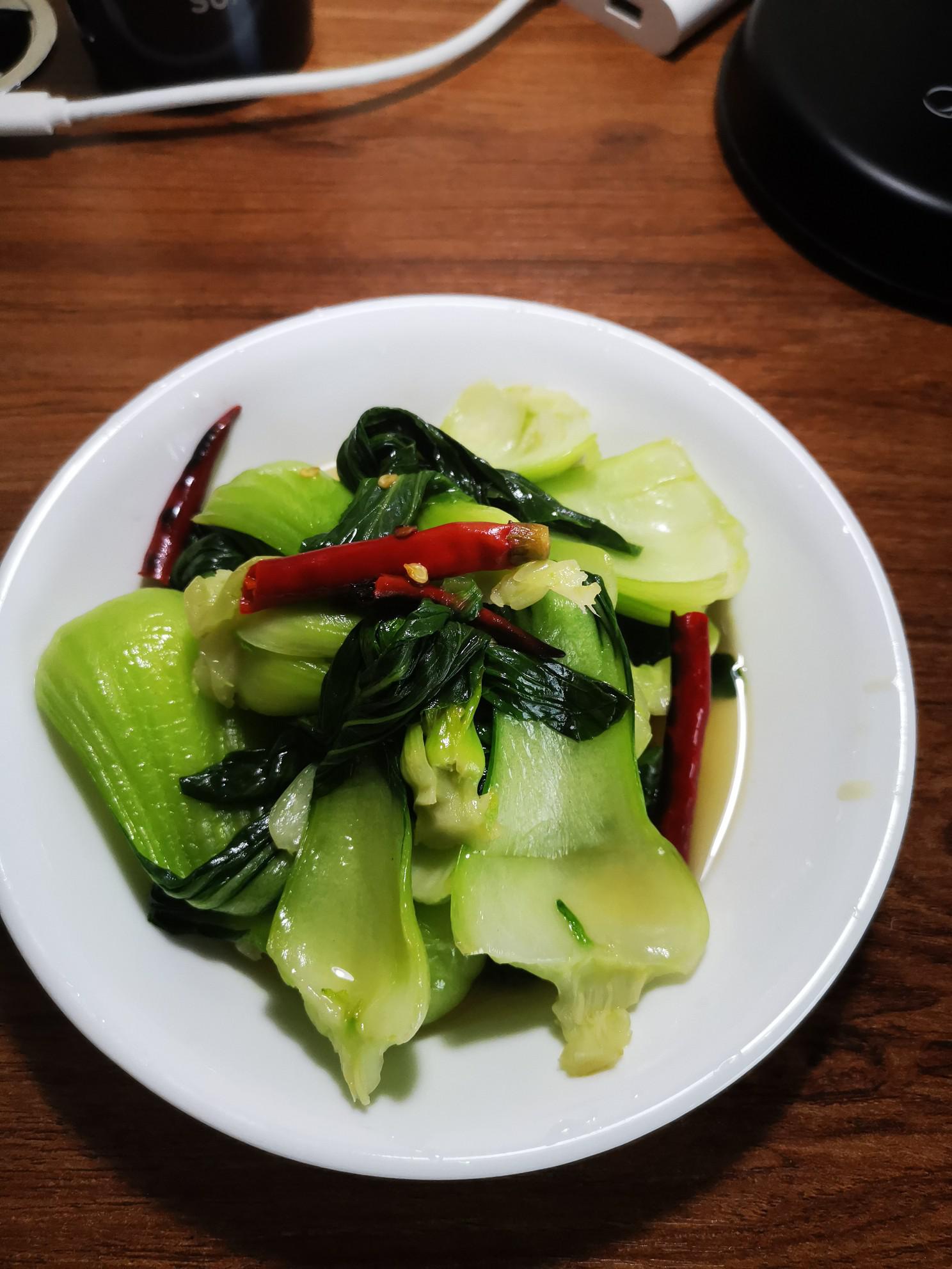 干椒炒小油菜的做法-家常味炒菜譜