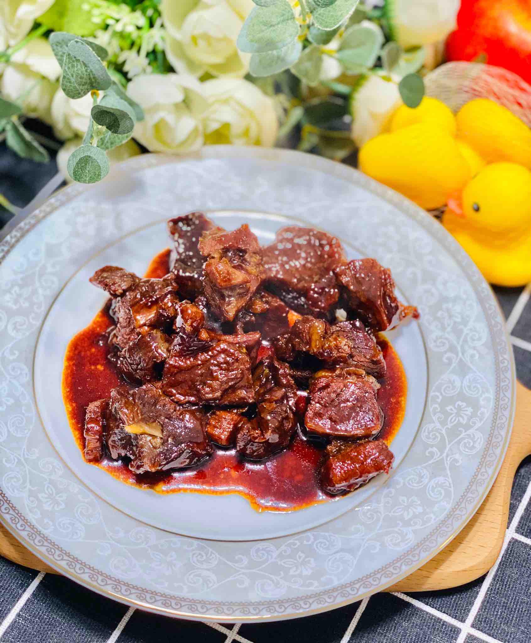 大口吃肉，選紅燒牛腩。的做法-家常味燉菜譜