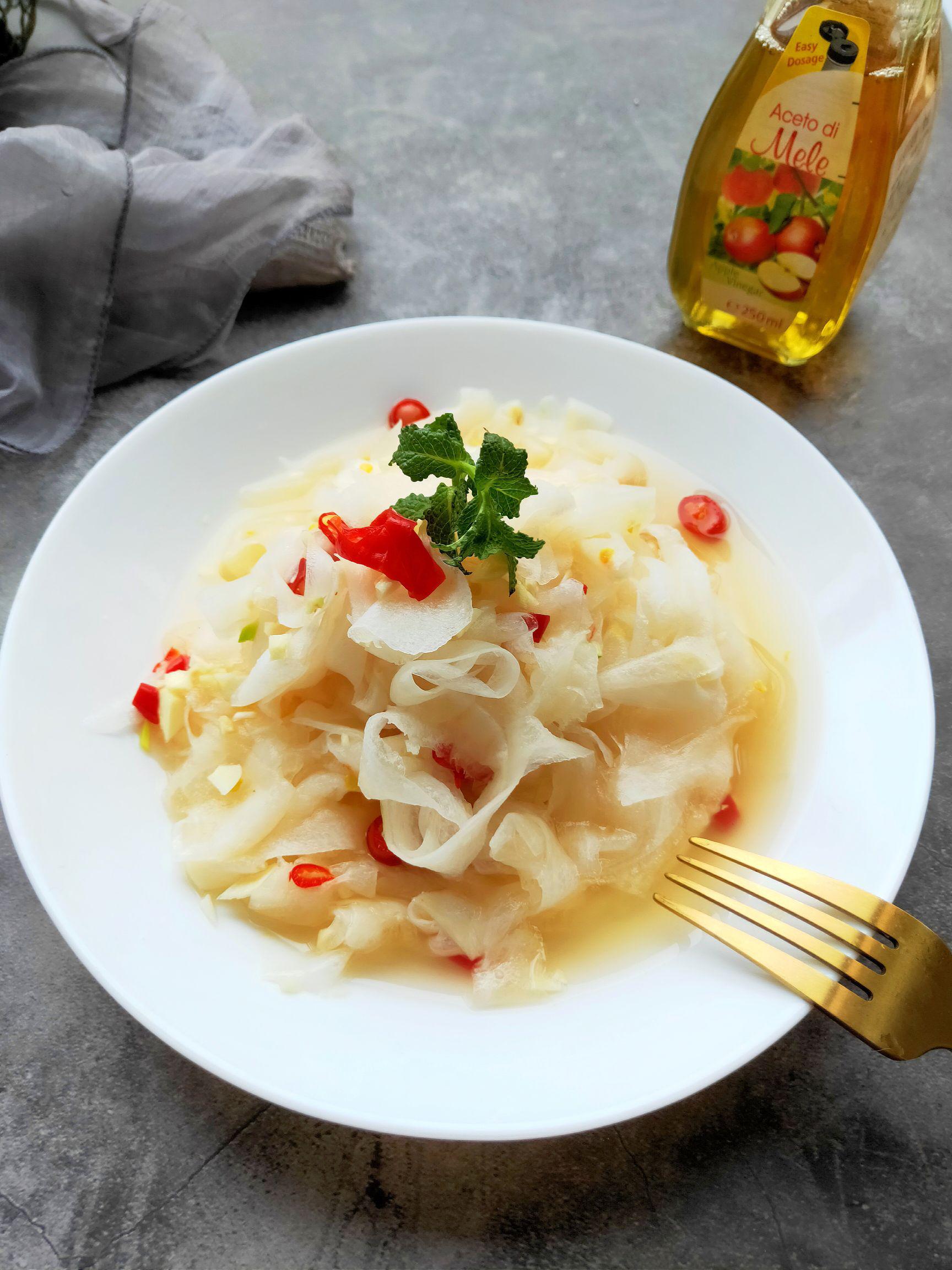 蘋果醋白玉蘿卜的做法-酸辣味拌菜譜-易網(wǎng)健康養(yǎng)生網(wǎng) 蘋果醋白玉蘿卜的做法-酸辣味拌菜譜