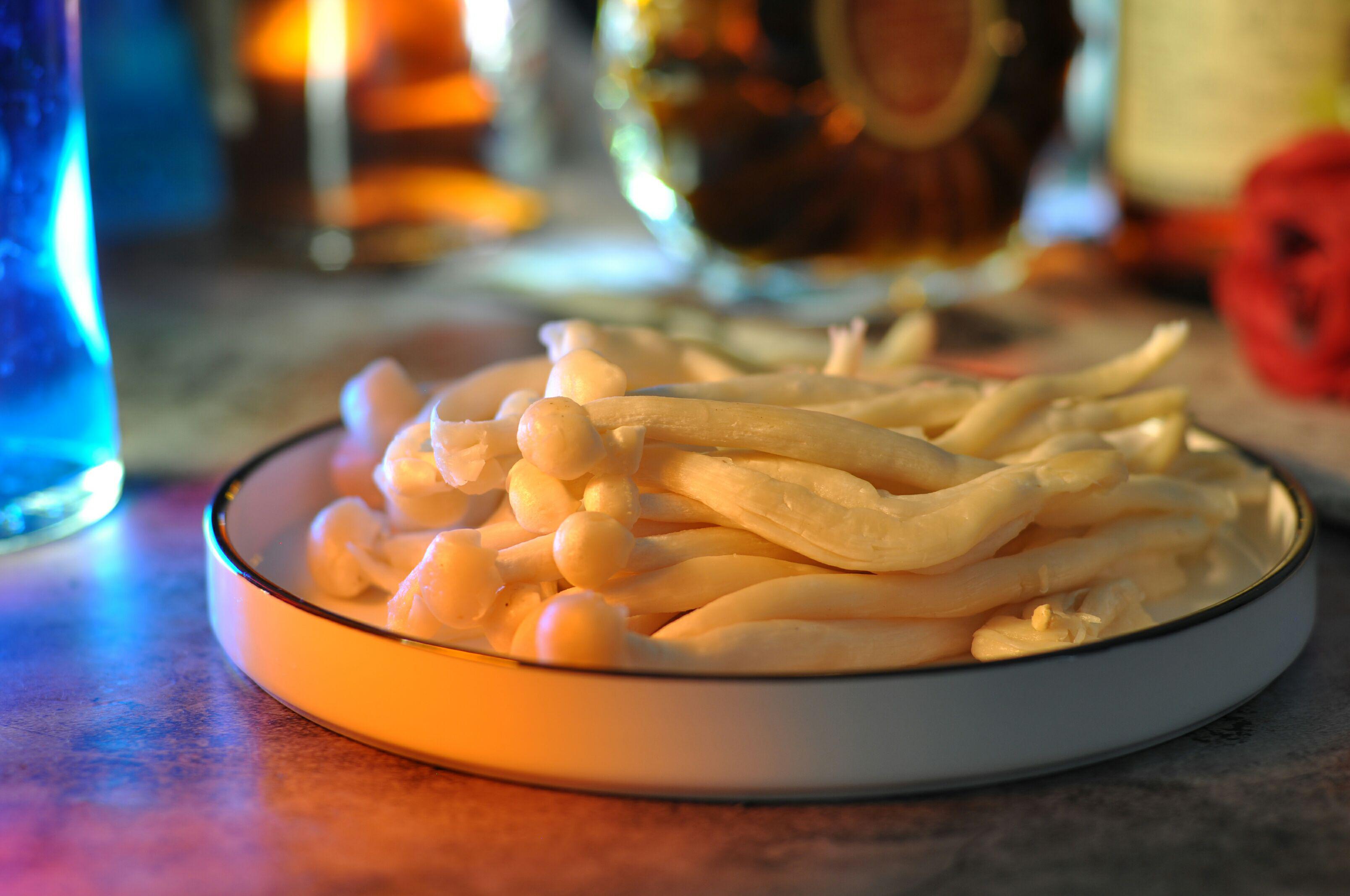 香辣白玉菇的做法-香辣味炒菜譜