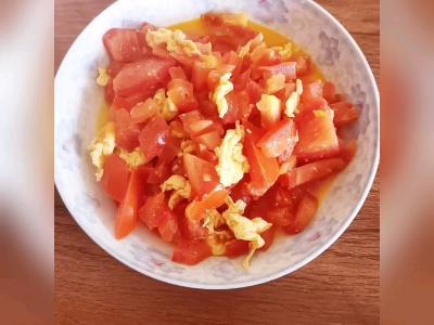番茄炒雞蛋的做法-家常味炒菜譜