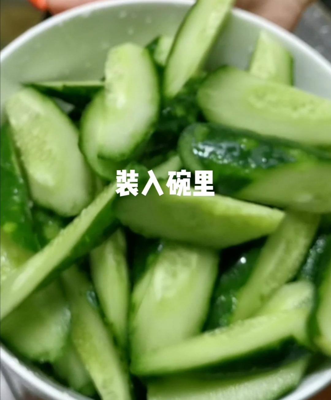 涼拌黃瓜的做法-酸甜味腌菜譜
