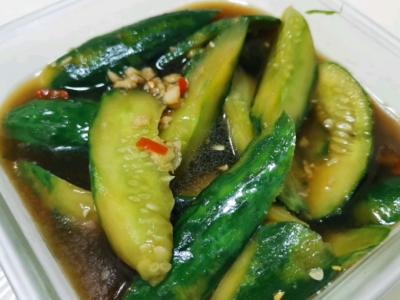 涼拌黃瓜的做法-酸甜味腌菜譜