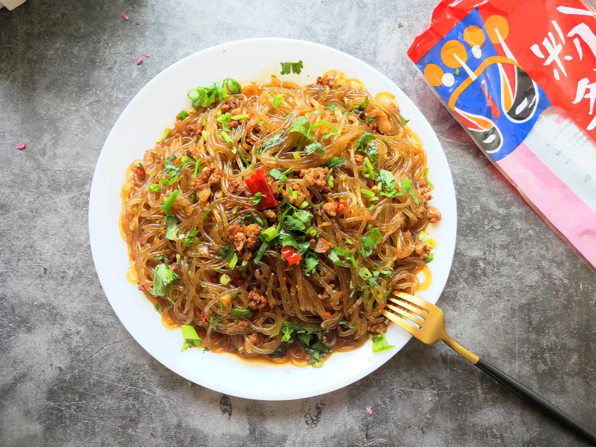 肉沫粉條的做法-咸鮮味炒菜譜