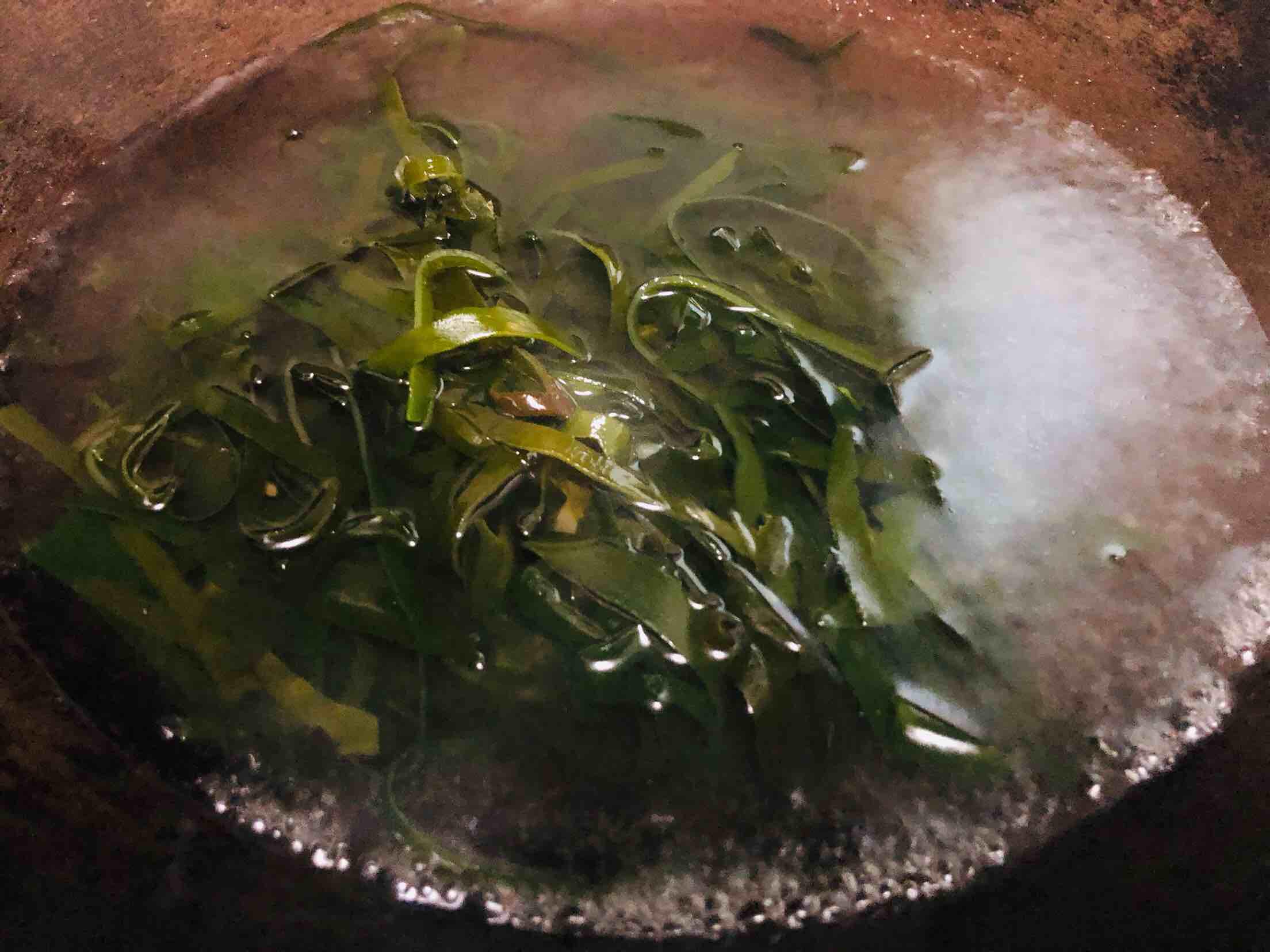 空心菜拌海帶的做法-家常味拌菜譜