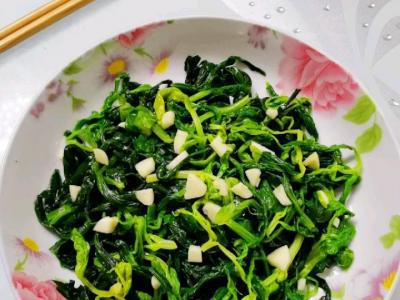 涼拌芹菜葉的做法-咸鮮味拌菜譜