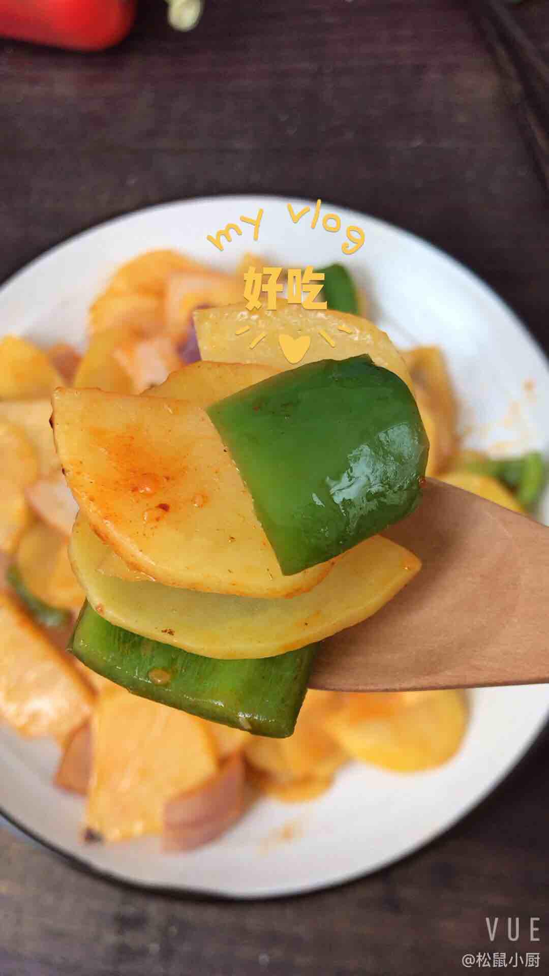 燒烤風(fēng)味土豆片的做法-家常味炒菜譜