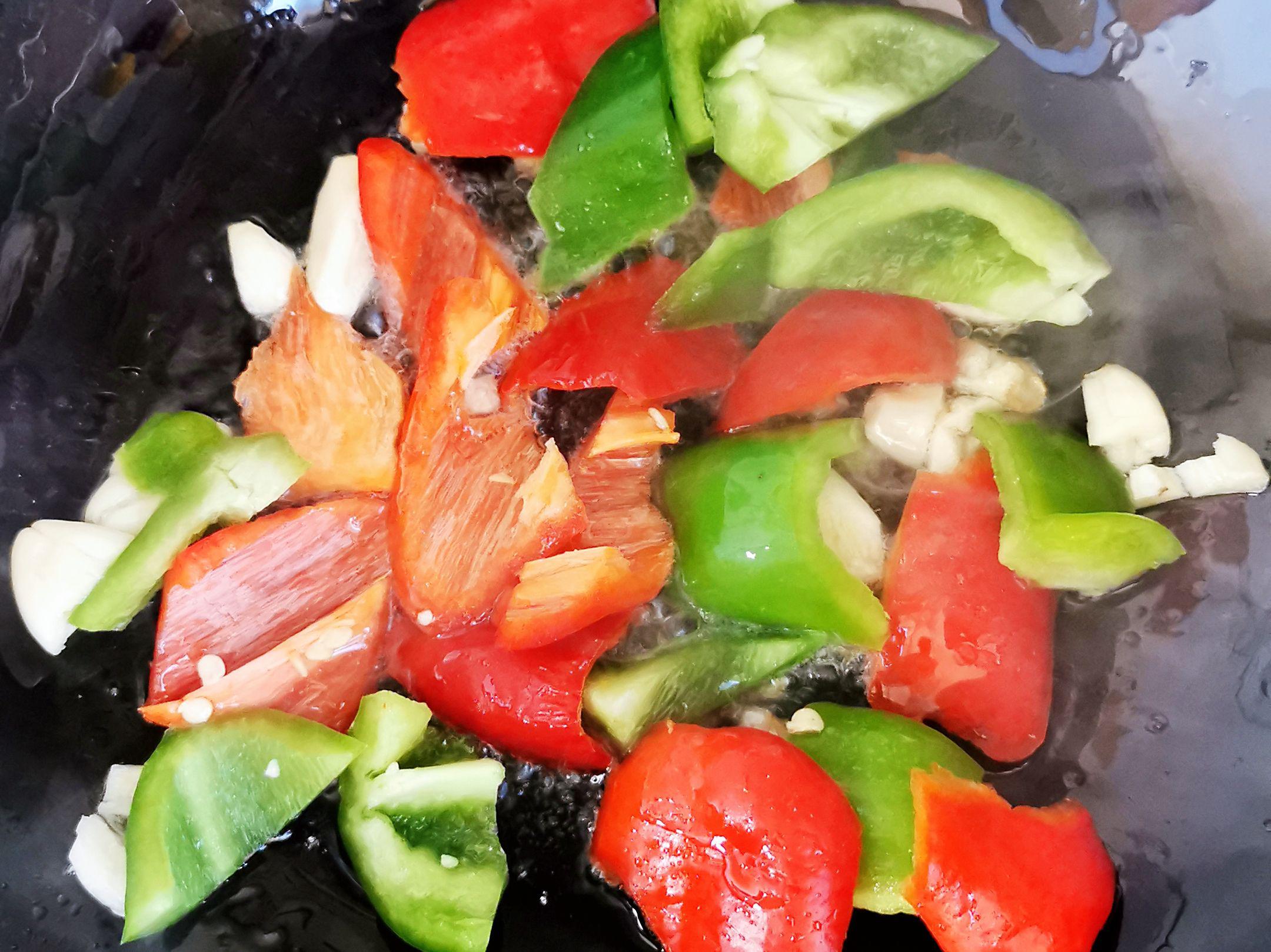 木耳炒山藥的做法-家常味炒菜譜