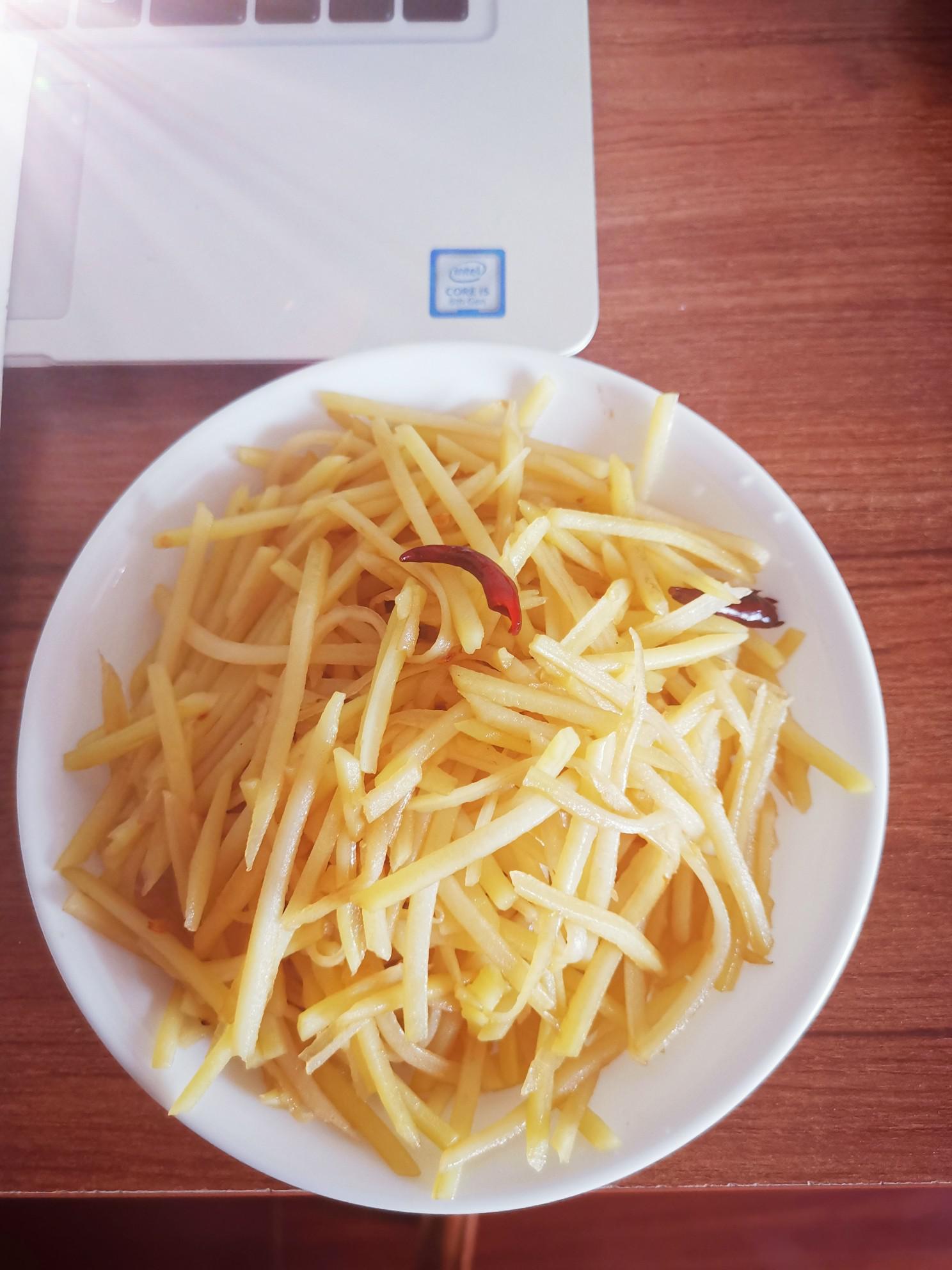 干椒土豆絲的做法-家常味炒菜譜