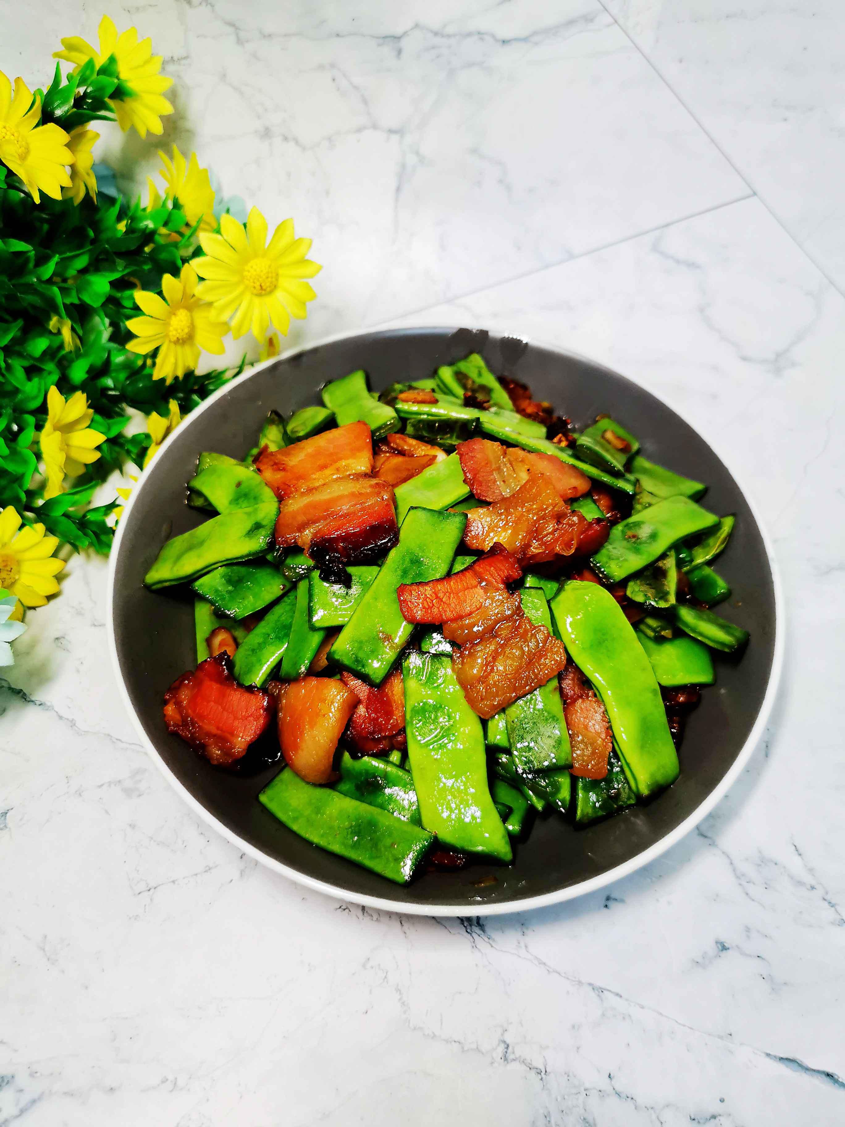 扁豆角炒臘肉的做法-咸鮮味炒菜譜