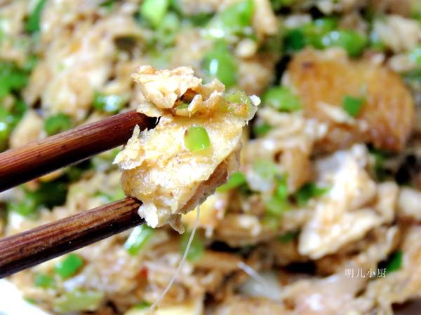 辣椒炒魚渣的做法-香辣味炒菜譜