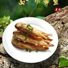 面拖小黃魚的做法-咸鮮味炸菜譜