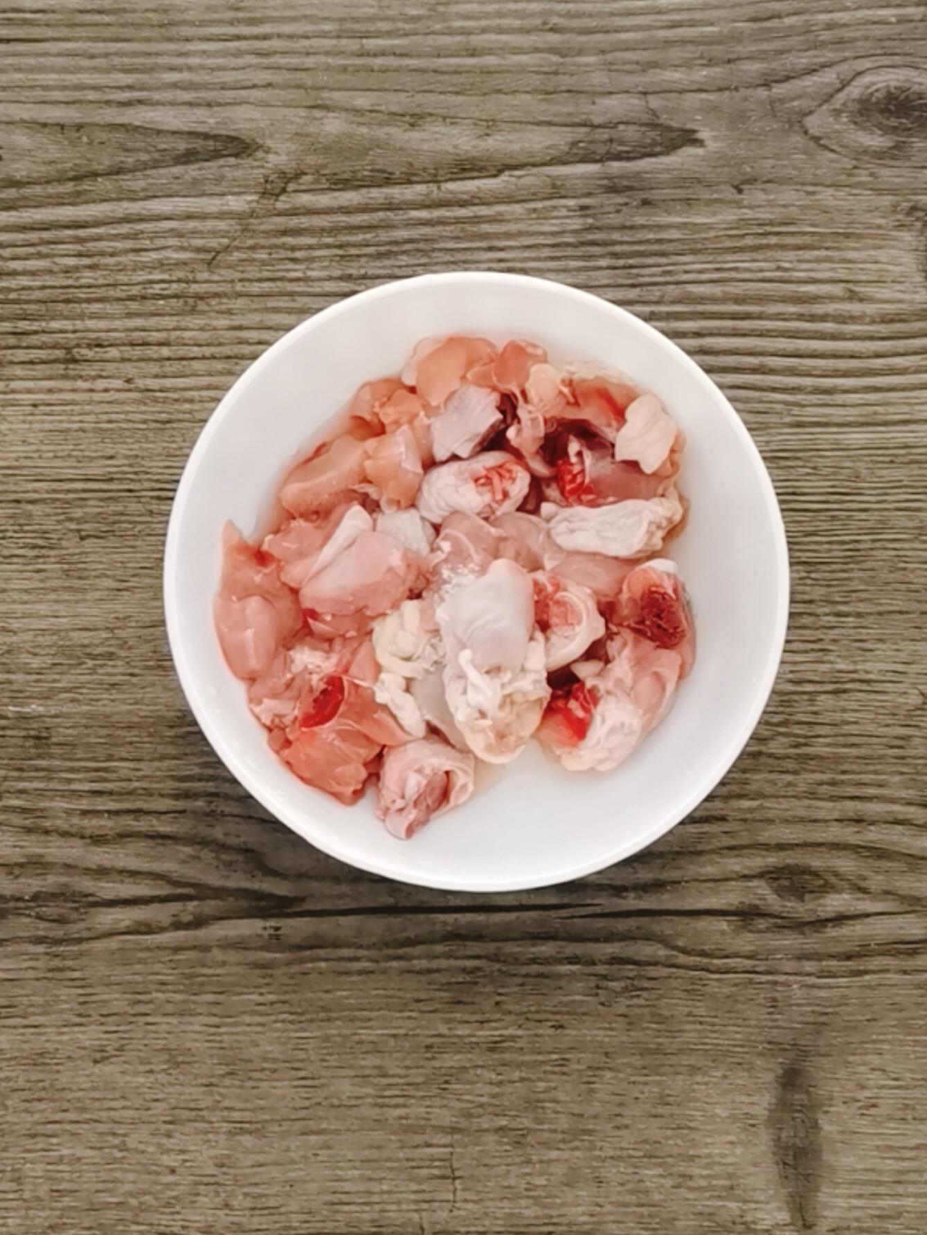 芋頭蒸雞的做法-咸鮮味蒸菜譜