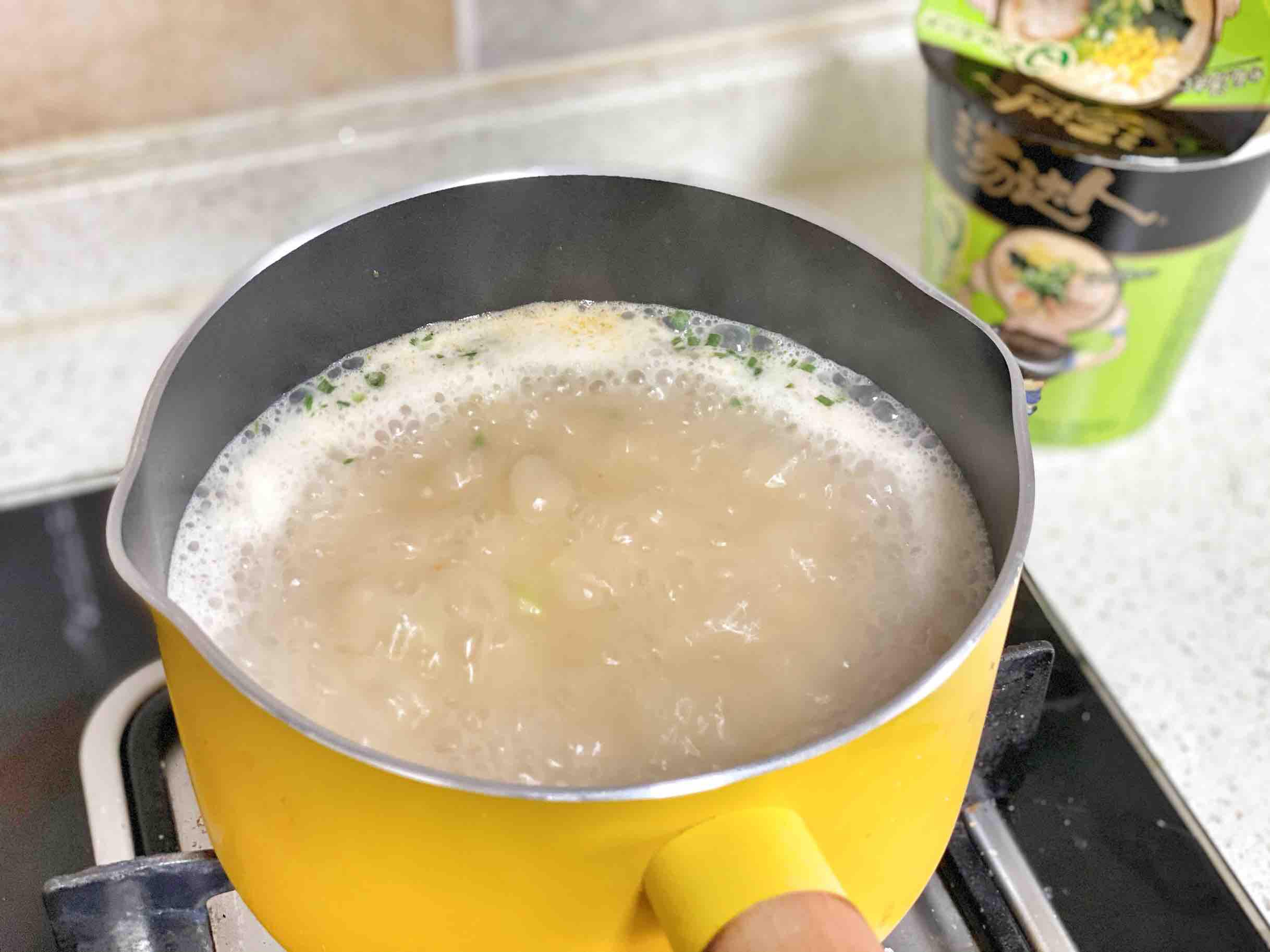 日式豚骨拉面的做法-咸鮮味煮菜譜