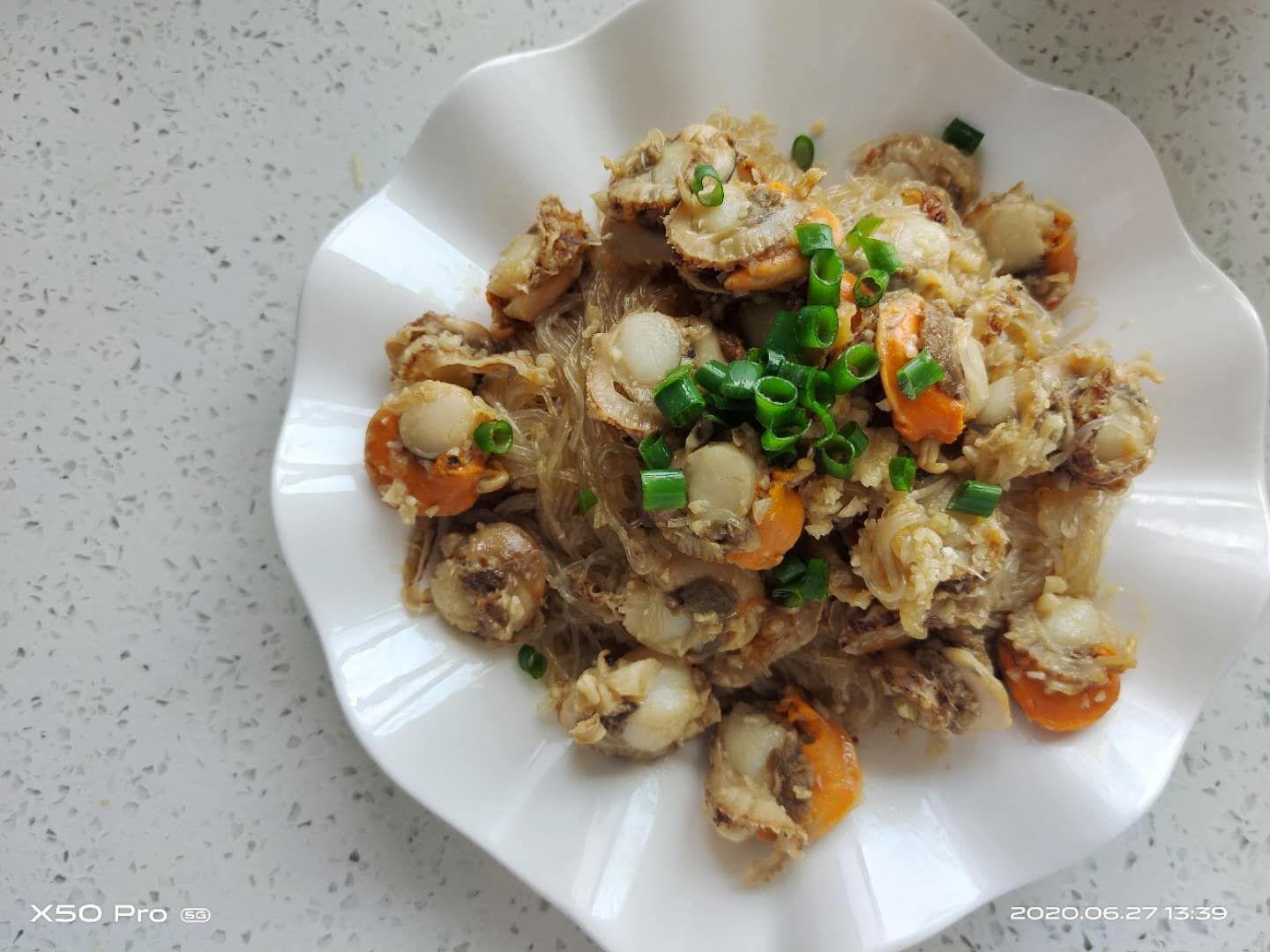 蒜蓉粉絲扇貝的做法-家常味炒菜譜