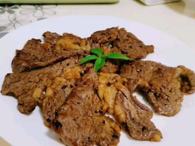 黑椒煎牛扒的做法-家常味煎菜譜