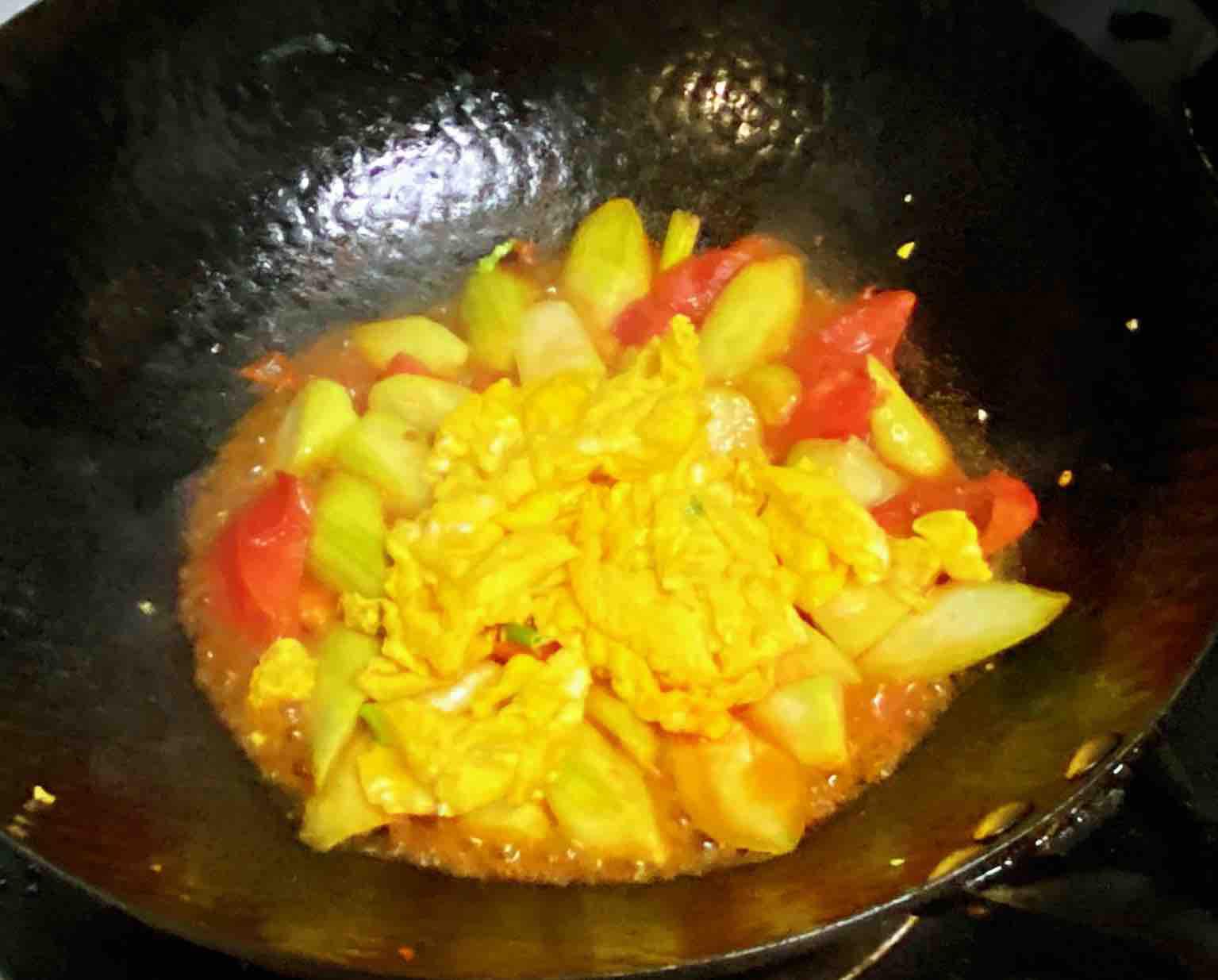 孕婦食譜番茄絲瓜炒雞蛋，酸酸甜甜，營養成分全方位～的作法-咸鮮味燒菜譜