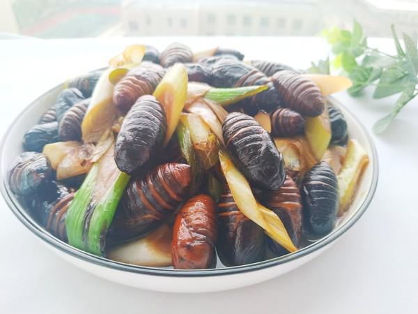 蔥炒繭蛹的做法-家常味炒菜譜