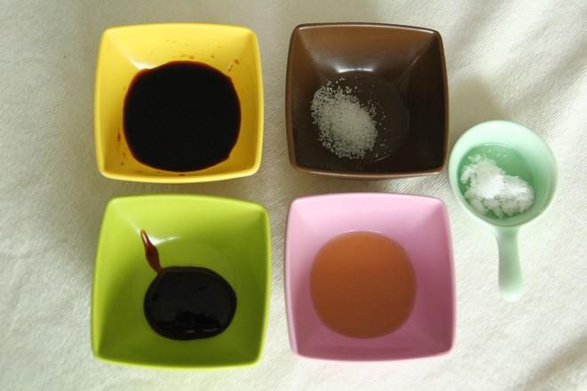 夏日清爽涼拌菜，青椒拌千張，爽口不膩的做法-咸鮮味拌菜譜