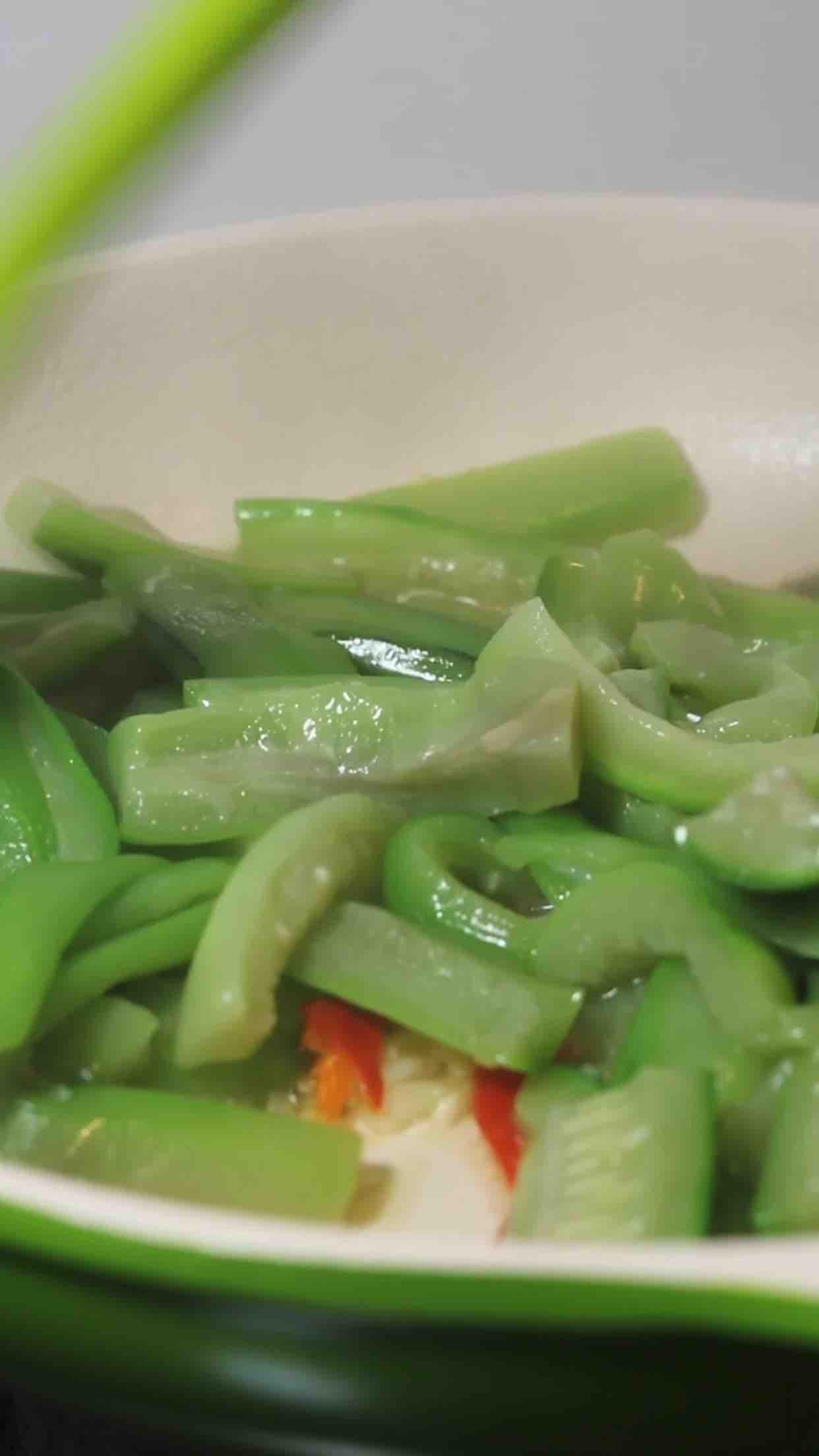 絲瓜新吃法的做法-家常味炒菜譜